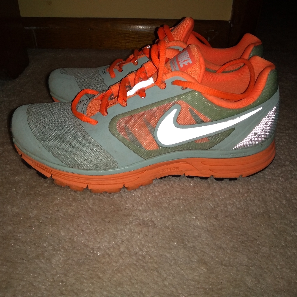 Nike Zoom Vomero 8, Size 6.5